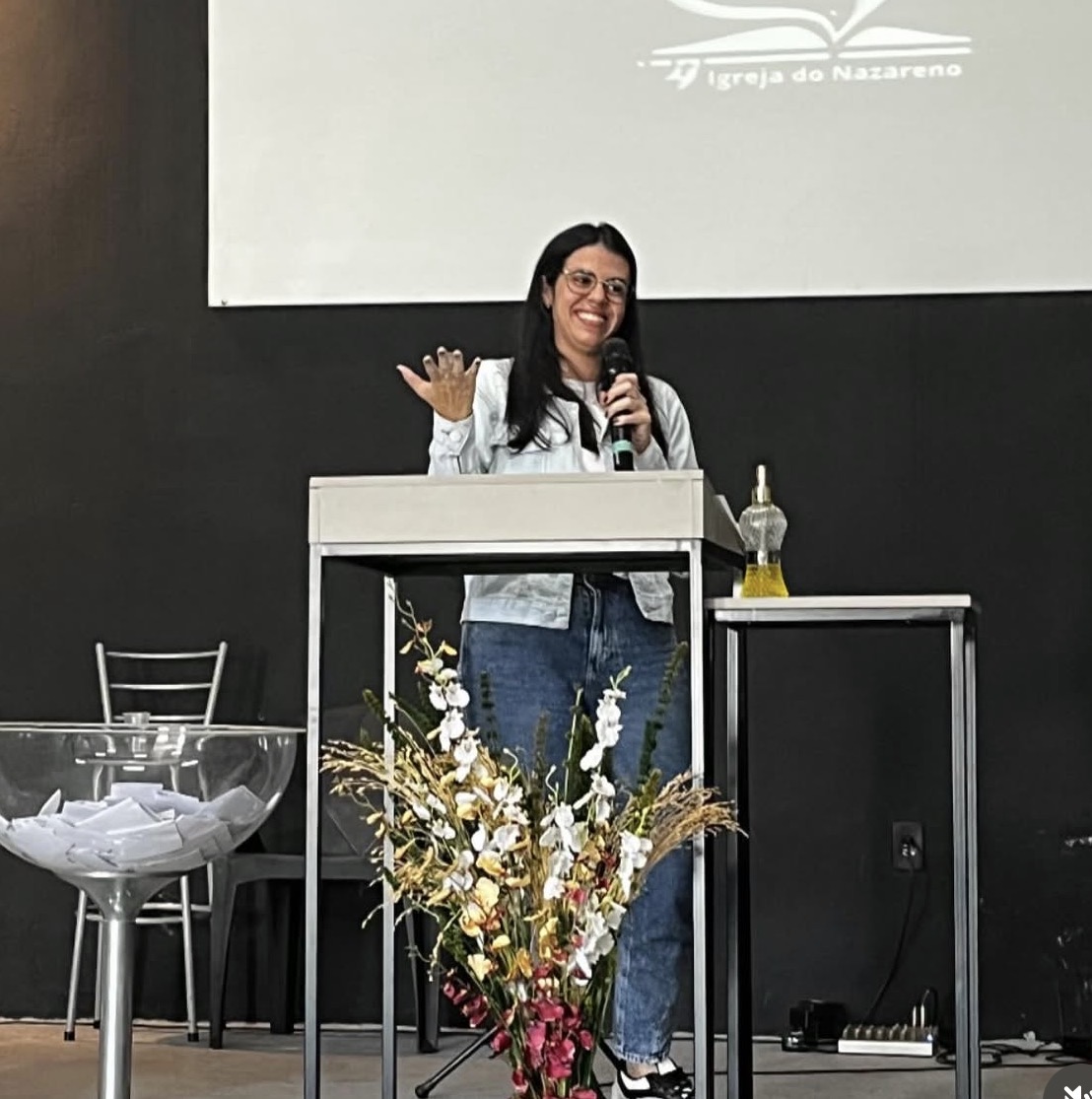 Rafaela Macedo Rafaela Macedo